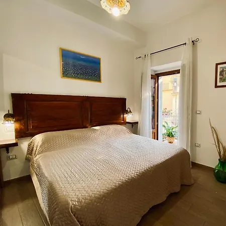 Casa Ferrara بيت ضيافة تاورمينا